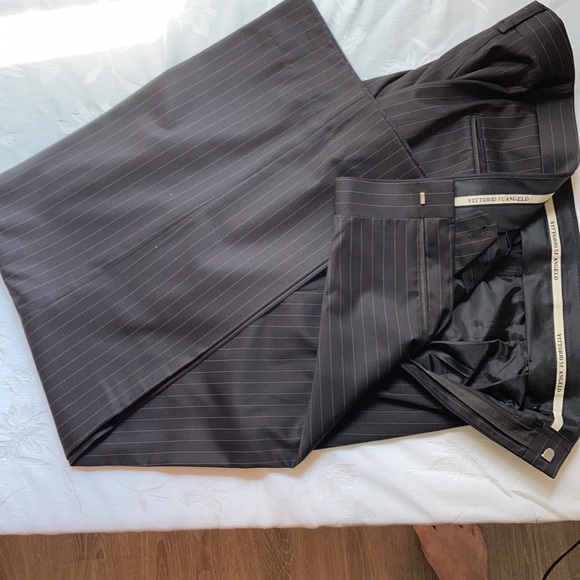 Gently worn Vittorio StAngelo Brown stripe suit - Picture 10 of 14